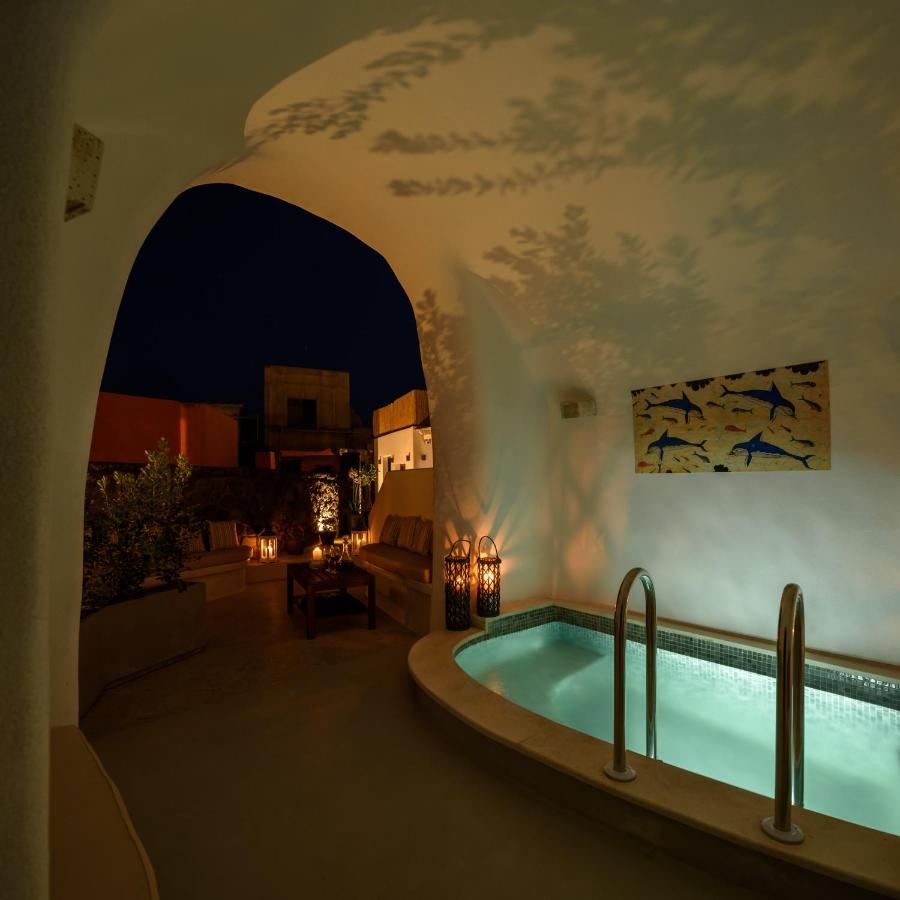 White Dream Suites Fira  Exterior foto