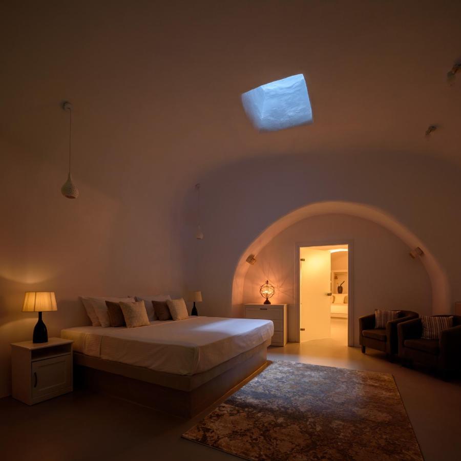 White Dream Suites Fira  Exterior foto