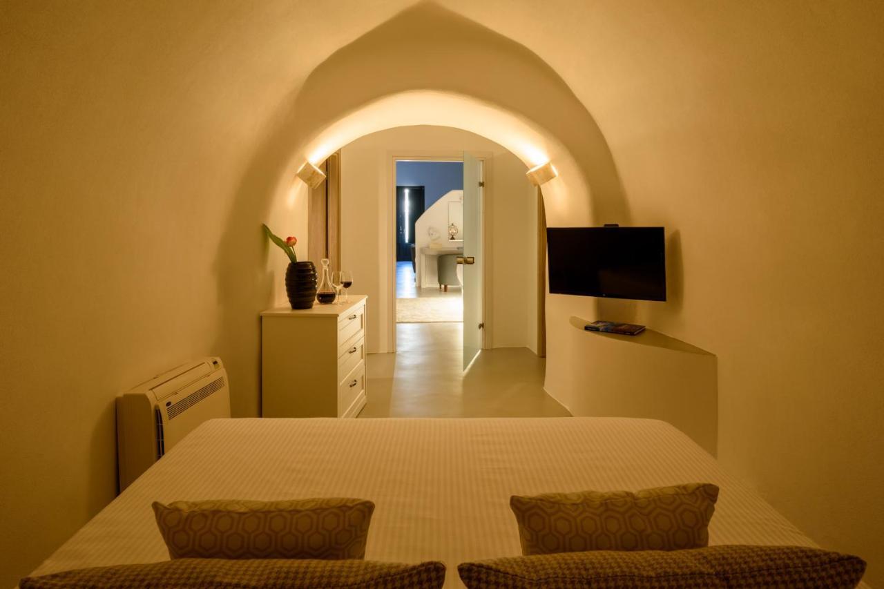 White Dream Suites Fira  Exterior foto